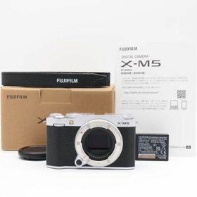＜美品＞FUJIFILM X-M5 ボディ シルバー シャッター数59枚(ミラーレス一眼)