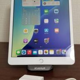 N97 美品 iPad 第8世代 10.2inch A12◆3GB◆32GB Silver バッテリー82％ 充電257回 A2270 2021年モデル MYLA2 J/A Apple・タブレット