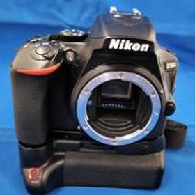 デジタル一眼レフカメラ D5600 ボディ NIKON