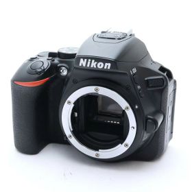 【中古】 《難有品》 Nikon D5600 ボディ [ デジタルカメラ ]