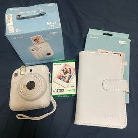 フジフイルム(富士フイルム)の富士フイルムチェキ instax mini 12 クレイホワイト フィルム付き(フィルムカメラ)