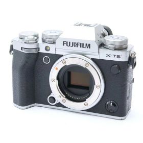 【中古】 《並品》 FUJIFILM X-T5 ボディ シルバー 【液晶部品交換/各部点検済】 [ デジタルカメラ ]