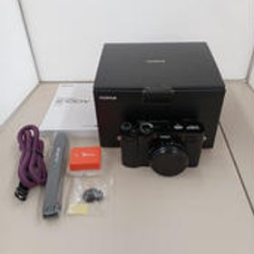 コンパクトデジタルカメラ FUJIFILM X100V FUJIFILM