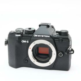 【中古】 《美品》 OM SYSTEM OM-5 ボディ ブラック [ デジタルカメラ ]