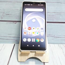 docomo arrows Be4 Plus F-41B ホワイト 本体 白ロム SIMロック解除済み SIMフリー 051906