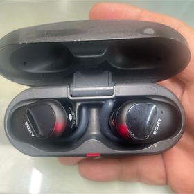 ソニー(SONY)の④ 通電ジャンクSONYワイヤレスイヤホンWF-SP800N(ヘッドフォン/イヤフォン)