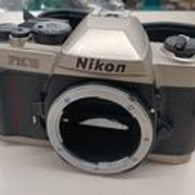フィルムカメラ FM10 NIKON