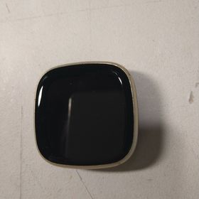 フィットビット(Fitbit)のFitbit スマートウォッチ VERSA 3 (難あり)+電源ケーブル(その他)