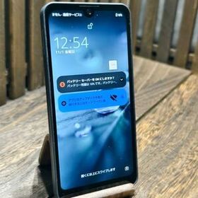 AQUOSスマートフォン本体 ネイビー色ジャンク品 AQUOS（スマートフォン本体）のフリマアイテム一覧