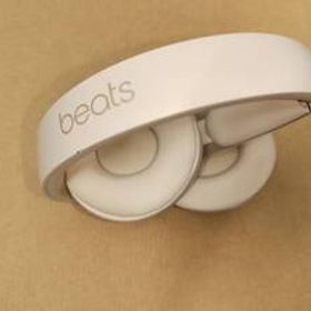 【USED】 Beats ビーツ Solo pro Bluetooth ワイヤレス ヘッドホン アイボリー 本体のみ