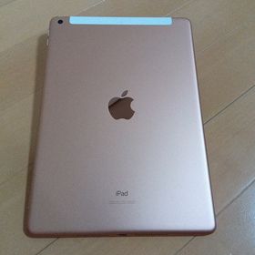 アイパッド(iPad)の【値下げしました】iPad 第7世代 Wi-Fi+Cellular 32GB(タブレット)