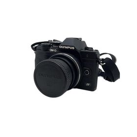OLYMPUS◆デジタル一眼カメラ OM-D E-M10 Mark IV EZ ダブルズームキット