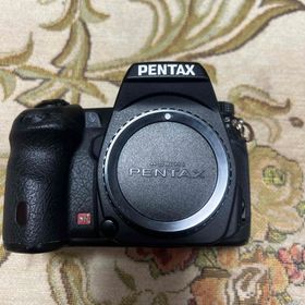 ペンタックス(PENTAX)のPENTAX K-5 IIS ボディ、バッテリー、社外充電器のみ(デジタル一眼)