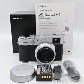 ★美品★FUJIFILM X100VI シルバー 多言語モデル(コンパクトデジタルカメラ)