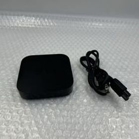 S3975) Apple TV 第三世代 A1469 通電確認のみ 現状品
