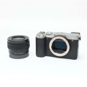【中古】 《美品》 SONY α7C ズームレンズキット ILCE-7CL シルバー 【ファインダーカバー部品交換/各部点検済】 [ デジタルカメラ ]