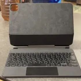 Magic Keyboard 11インチ 純正
