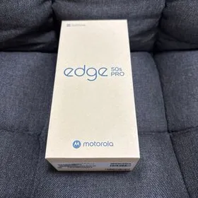 新品 未使用 motorola edge 50s pro バニラクリーム ソフトバンク版 SIMフリー