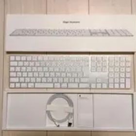 【中古・個人出品】Apple Magic Keyboard(MQ052J/A)