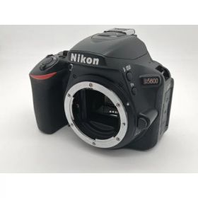【中古】Nikon D5600 18-55 VR レンズキット【秋葉5号】保証期間1ヶ月【ランクB】
