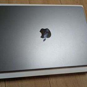 ほぼ新品！値下げ交渉可MacBook Pro 13インチ　M2 2022年 f1cdaf47-2219-4b7c-ae6d-