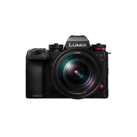 デジタルカメラ パナソニック LUMIX Sシリーズ レンズ付属 約2,420万画素 防塵 防滴 耐低温 ミラーレス フルサイズ デジタル一眼カメラ/レンズキット DC-S1M2ESM