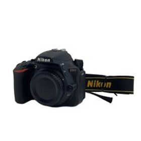 Nikon◆デジタル一眼カメラ D5600 ダブルズームキット