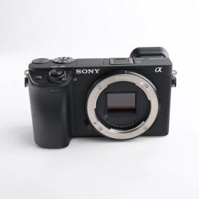 【中古】 (ソニー) SONY α6400 (ILCE-6400) ブラック ボディ【中古カメラ デジタル一眼】 ランク：AB