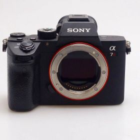 【中古】 (ソニー) SONY α7R III（ILCE-7RM3）【中古カメラ デジタル一眼】 ランク：B
