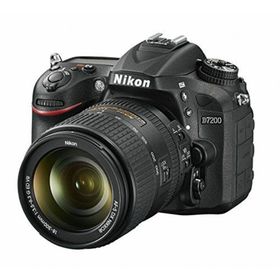 【中古】Nikon デジタル一眼レフカメラ D7200 18-300VR レンズキット D7200LK18-300(デジタル一眼)