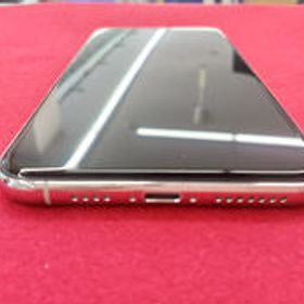 AU IPHONE11 MWLT2J/A APPLE/AU