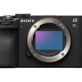【ポイント10倍】 SONY デジタル一眼カメラ α7CR ILCE-7CR ボディ [ブラック] [タイプ：ミラーレス 画素数：6250万画素(総画素)/6100万画素(有効画素) 撮像素子：フルサイズ/35.7mm×23.8mm/CMOS 重量：430g] 【P10倍】