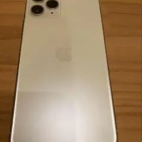 iPhone 11 pro 256GB カバー付き