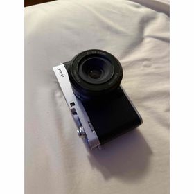 フジフイルム(富士フイルム)の美品 富士フィルム X-E4 ＋ レンズ(ミラーレス一眼)