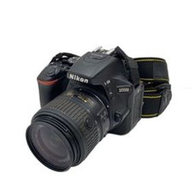 Nikon◆デジタル一眼カメラ D5500 18-55 VR II レンズキット [ブラック]