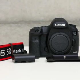 Canon EOS 5D Mark III 本体 シャッター4,685回 美品
