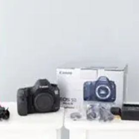 キャノンCanon EOS 5D Mark III ボディ Mark3 箱つき