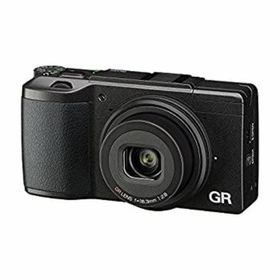 【中古】「非常に良い」RICOH デジタルカメラ GRII APS-CサイズCMOSセンサー ローパスフィルタレス 175840(コンパクトデジタルカメラ)