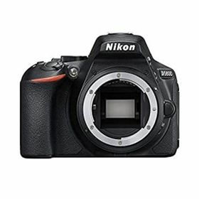 【中古】「非常に良い」Nikon デジタル一眼レフカメラ D5600 ボディー ブラック D5600BK(デジタル一眼)