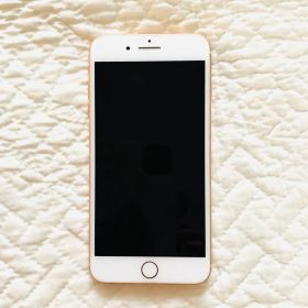 Apple iPhone 8 Plus ゴールド