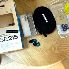 SE215 スペシャルエディション カナル型 イヤホン