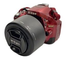 Nikon◆デジタル一眼カメラ D5200 18-55 VR レンズキット [レッド]
