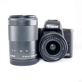【中古】 (キヤノン) Canon EOS Kiss M2 Wズームkit ブラック【中古カメラ デジタル一眼】 ランク：AB