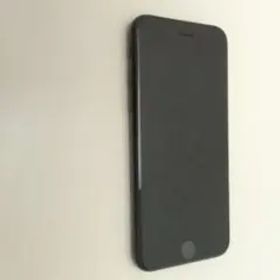 iPhone SE (第3世代) 64 GB SIMフリー