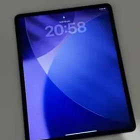 12.9インチ iPad Pro Wi-Fi 256GB 第4世代