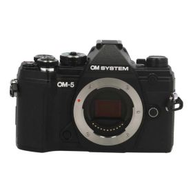 中古 ミラーレス一眼 ボディ/OM−5OLYMPUS オリンパス OM SYSTEM OM-5 BJ0A06289コンディションランク【B】（商品 No.18-0）