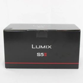 【ポイント2倍&クーポン！BLACK FRIDAY】【新品未開封】パナソニック LUMIX DC-S5M2K 標準ズームレンズキット ブラック ミラーレス一眼カメラ Panasonic 本体