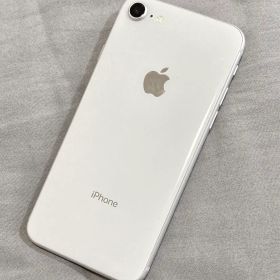 iPhone 8 シルバー 64 GB SIMフリー