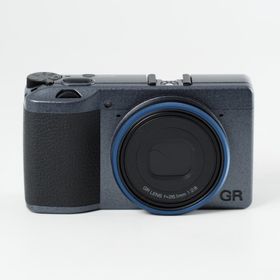RICOH リコー GR IIIx Urban Edition メタリックグレー デジタルカメラ ネイビー 焦点距離 40mm / 24.2M APS-Cサイズ 大型CMOSセンサー搭載 GR3x(コンパクトデジタルカメラ)
