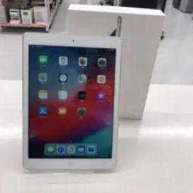 送料無料 Apple iPad Air 16GB Wi-Fi専用モデル